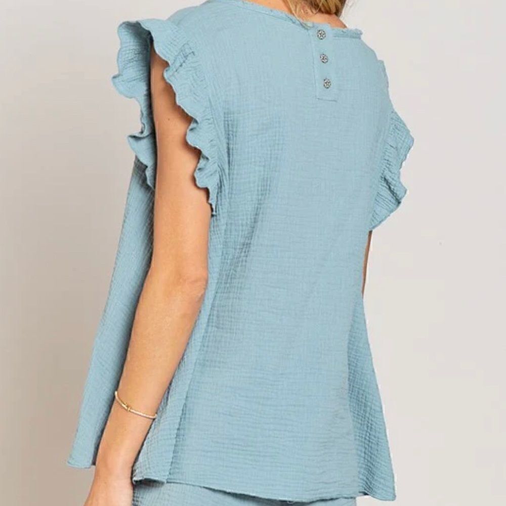 Pol Woven Blouse with round raw-edge neckline, ruffle detailing on the armhole - Picture 2 of 12